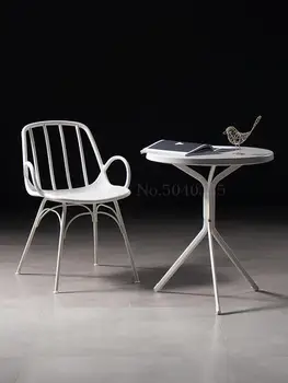 Простой повседневный столик в кафе в скандинавском стиле, чайная закусочная, круглый стол из кованого железа, креативный стол для деловых переговоров