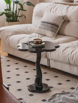 Скандинавская мебель для дома Стол с французским краем лепестка, приставной столик для спальни, креативный стол для гостиной в винтажном стиле Ins